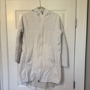 ATHLETA Palisades Waterproof Jacket. Great condition. Worn twice.